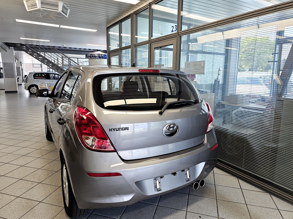 Hyundai i20  bei Hoffmann Automobile in Wolfsburg kaufen und sofort mitnehmen - Bild 3