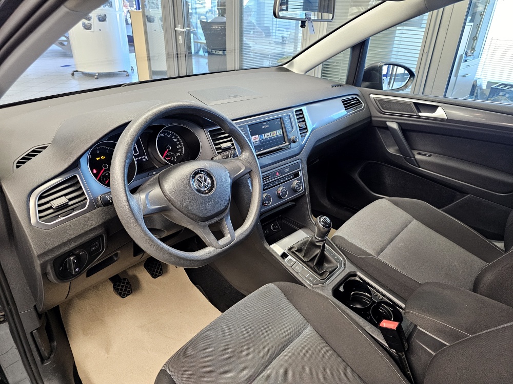 VW Golf Sportsvan  bei Hoffmann Automobile in Wolfsburg kaufen und sofort mitnehmen - Bild 10