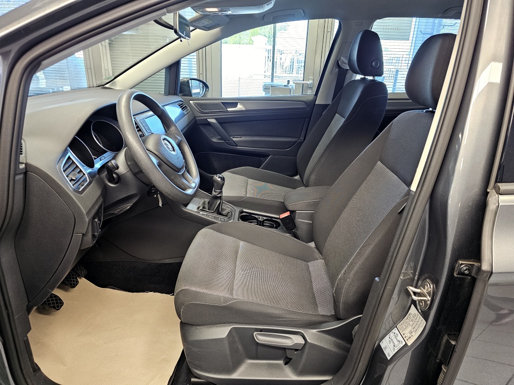 VW Golf Sportsvan  bei Hoffmann Automobile in Wolfsburg kaufen und sofort mitnehmen - Bild 11