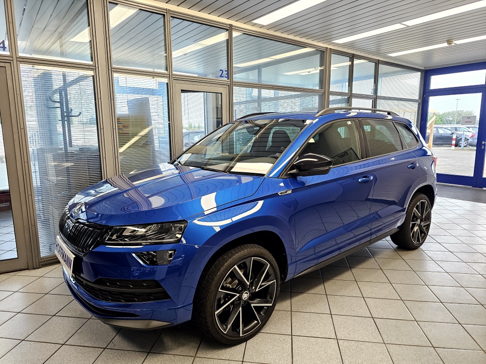 Skoda Karoq Sportline für nur 28.400,- € bei Hoffmann Automobile in Wolfsburg kaufen und sofort mitnehmen