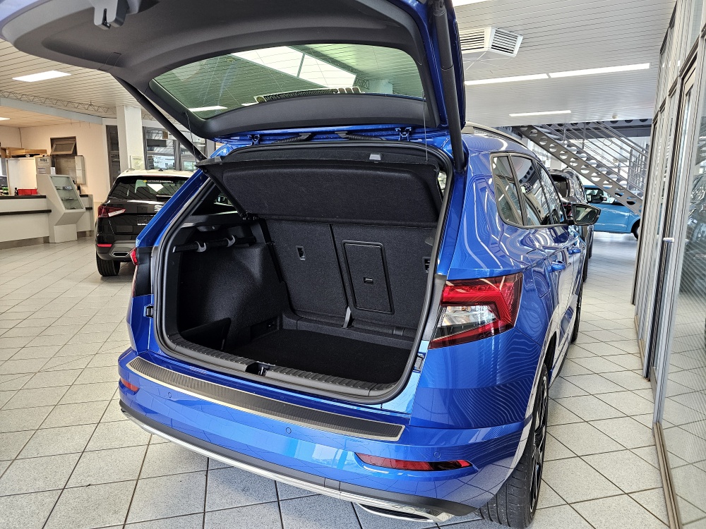 Skoda Karoq  bei Hoffmann Automobile in Wolfsburg kaufen und sofort mitnehmen - Bild 2