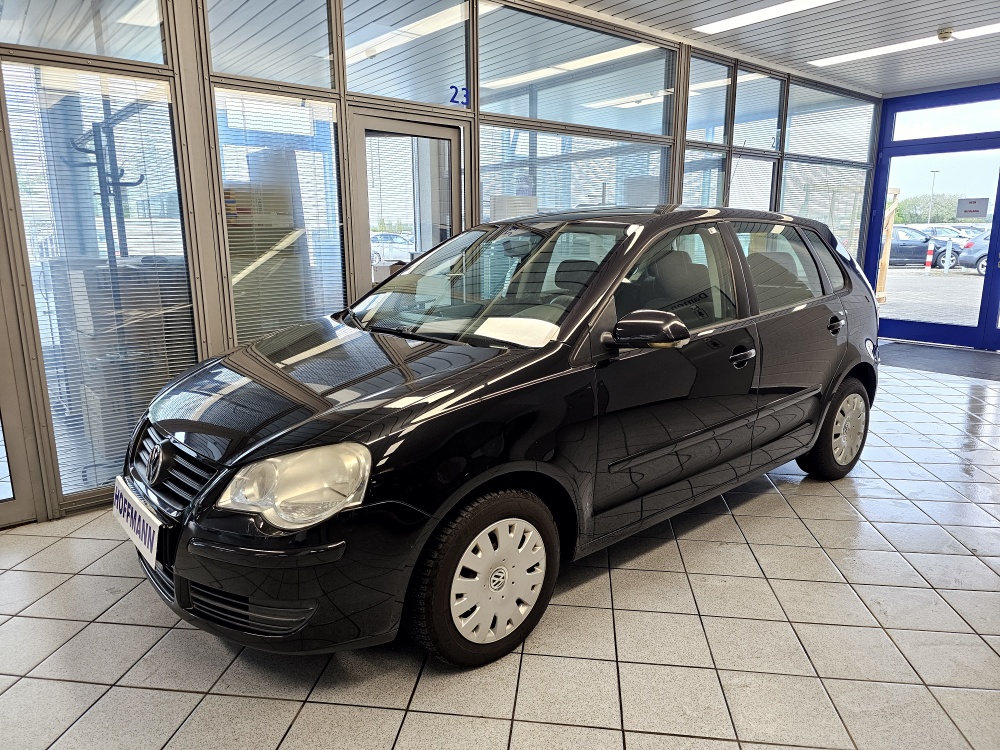 VW Polo Comfortline für nur 900,- € bei Hoffmann Automobile in Wolfsburg kaufen und sofort mitnehmen