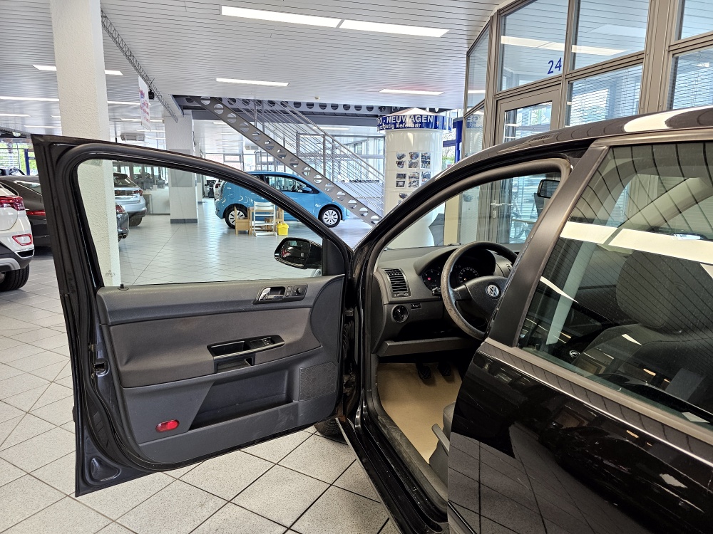 VW Polo bei Hoffmann Automobile in Wolfsburg kaufen und sofort mitnehmen - Bild 12