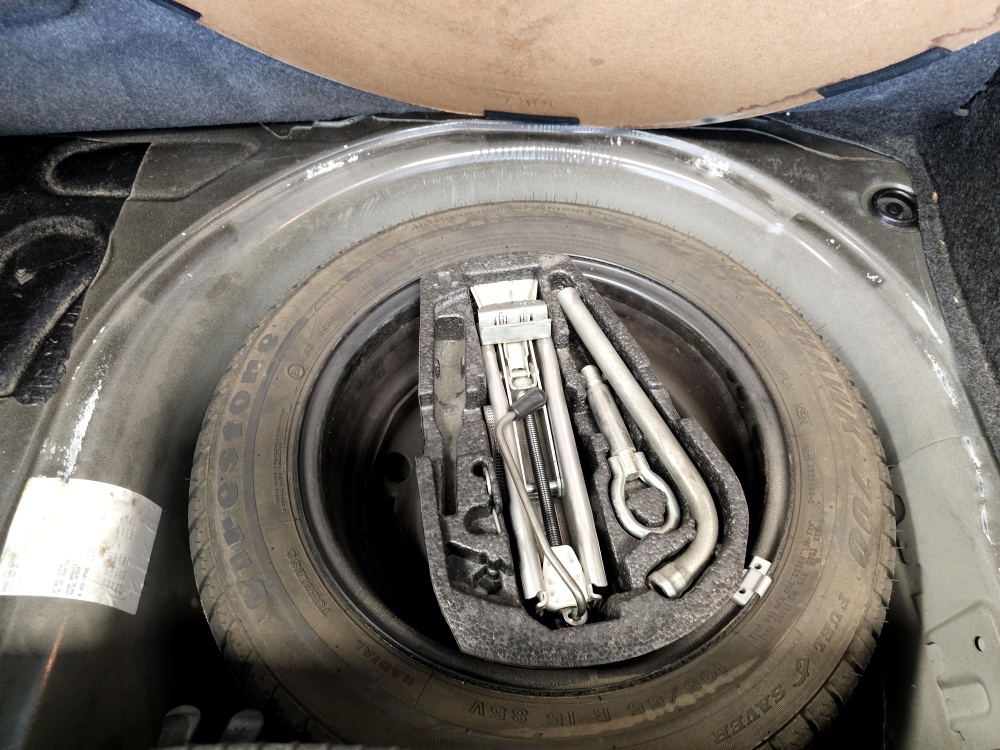 VW Polo bei Hoffmann Automobile in Wolfsburg kaufen und sofort mitnehmen - Bild 3