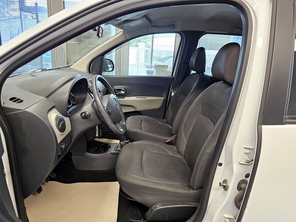 Dacia Lodgy  bei Hoffmann Automobile in Wolfsburg kaufen und sofort mitnehmen - Bild 11