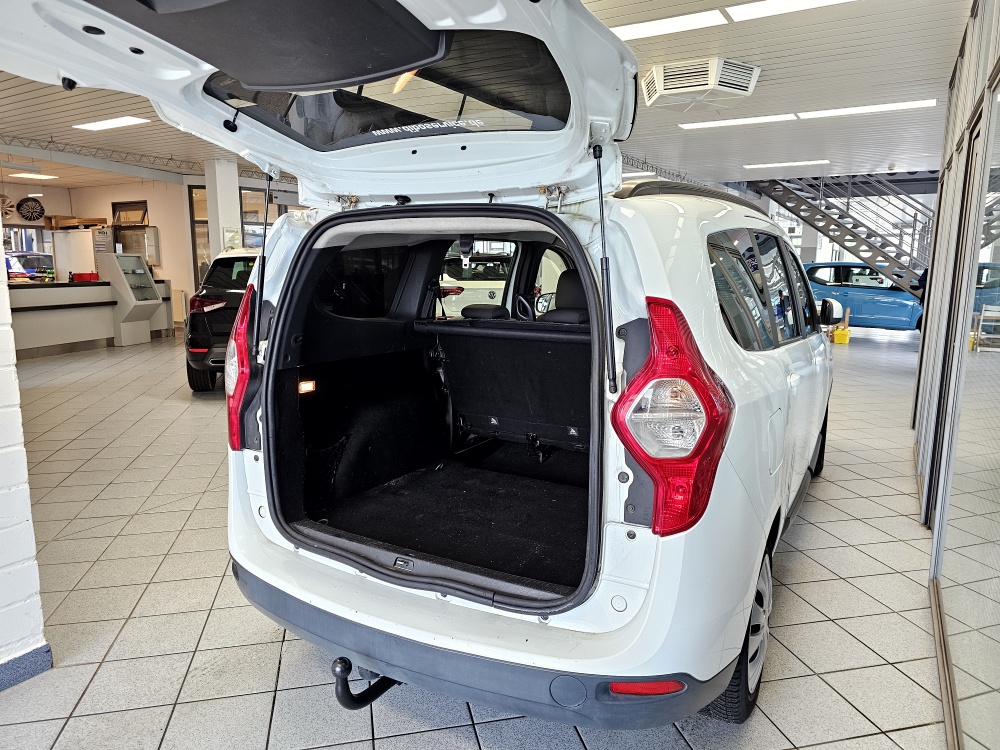 Dacia Lodgy  bei Hoffmann Automobile in Wolfsburg kaufen und sofort mitnehmen - Bild 2
