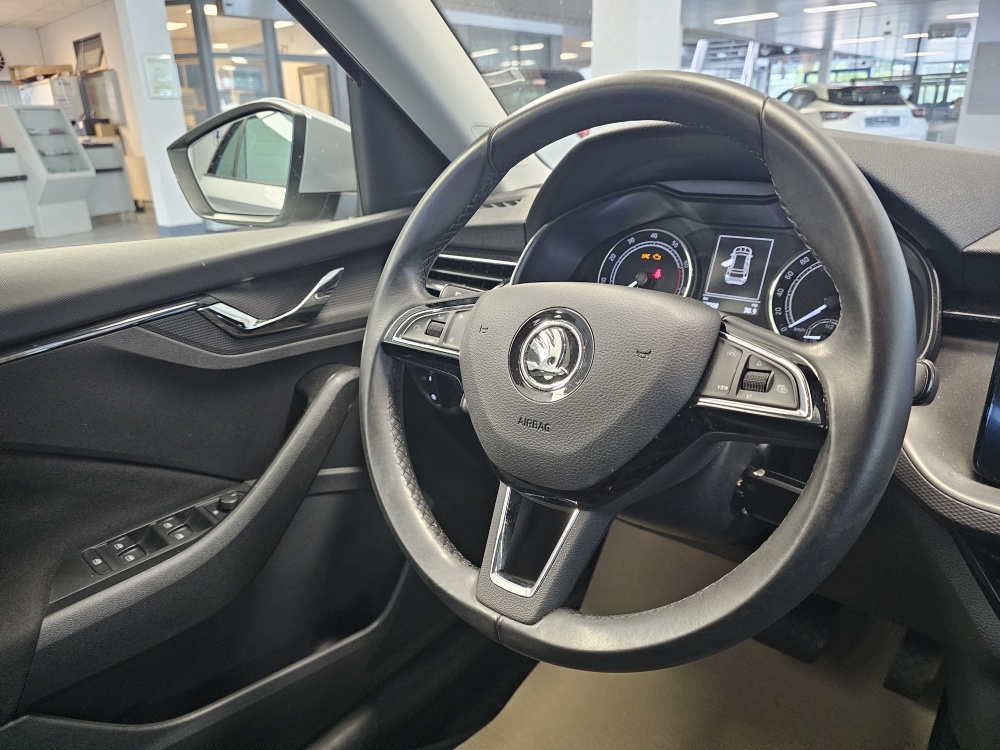 Skoda Kamiq  bei Hoffmann Automobile in Wolfsburg kaufen und sofort mitnehmen - Bild 14