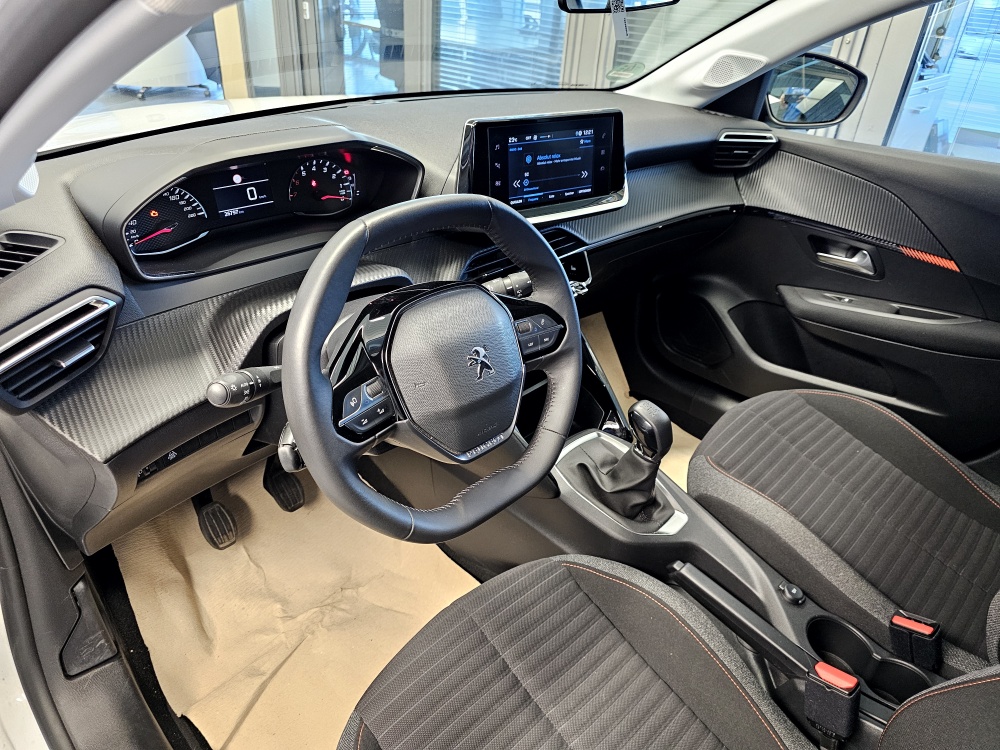 Peugeot 208  bei Hoffmann Automobile in Wolfsburg kaufen und sofort mitnehmen - Bild 11