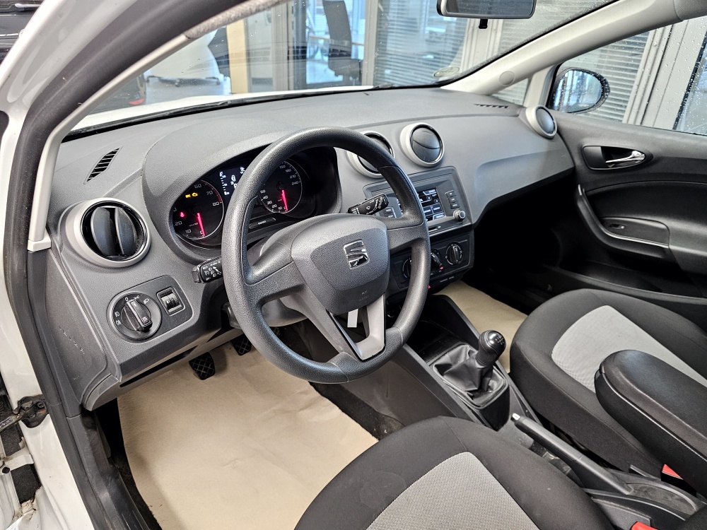 Seat Ibiza ST  bei Hoffmann Automobile in Wolfsburg kaufen und sofort mitnehmen - Bild 10