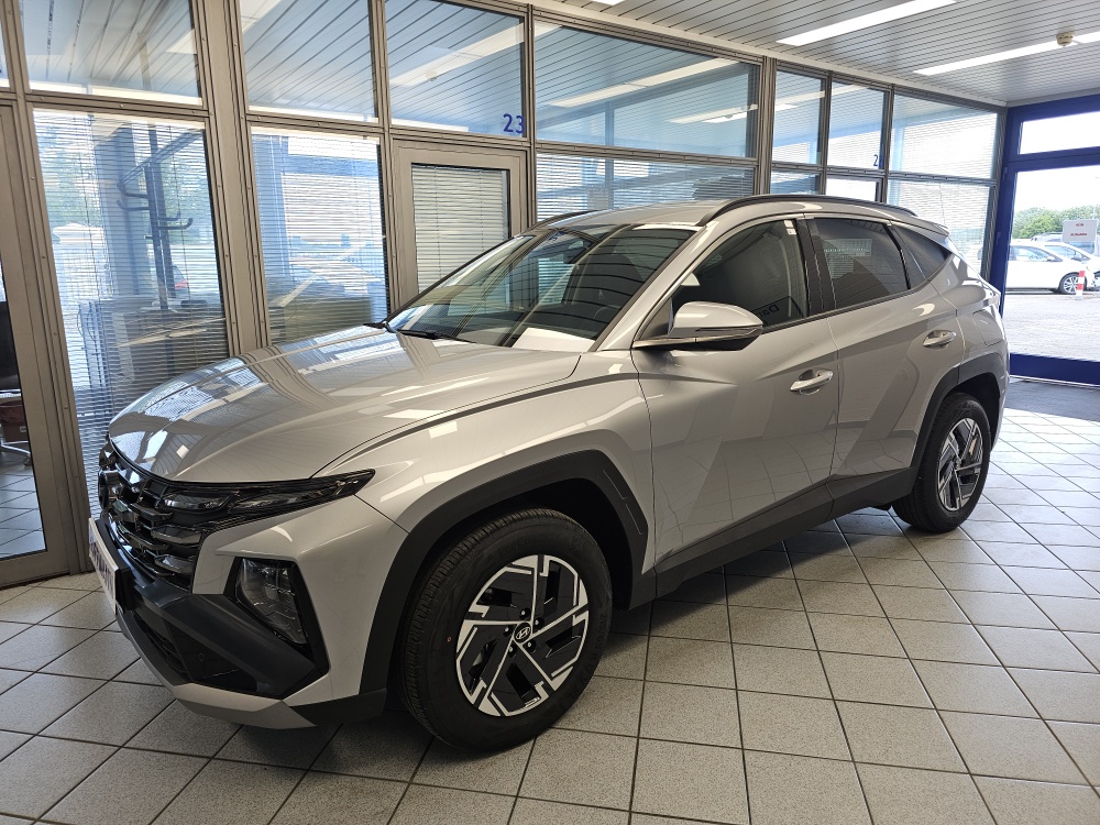 Hyundai Tucson  für nur 28.400,- € bei Hoffmann Automobile in Wolfsburg kaufen und sofort mitnehmen