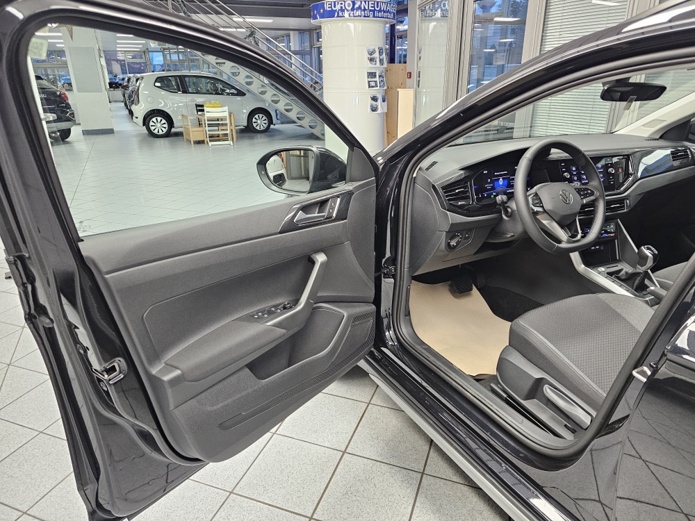 VW Taigo  bei Hoffmann Automobile in Wolfsburg kaufen und sofort mitnehmen - Bild 24