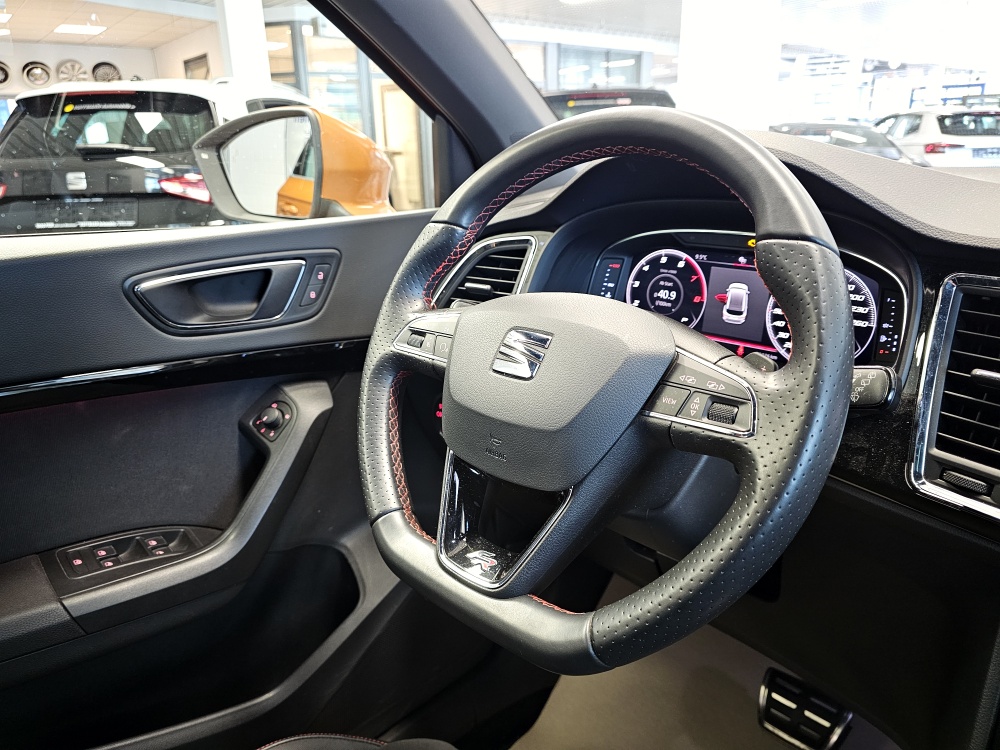 Seat Ateca  bei Hoffmann Automobile in Wolfsburg kaufen und sofort mitnehmen - Bild 14