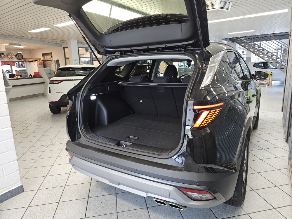 Hyundai Tucson  bei Hoffmann Automobile in Wolfsburg kaufen und sofort mitnehmen - Bild 2