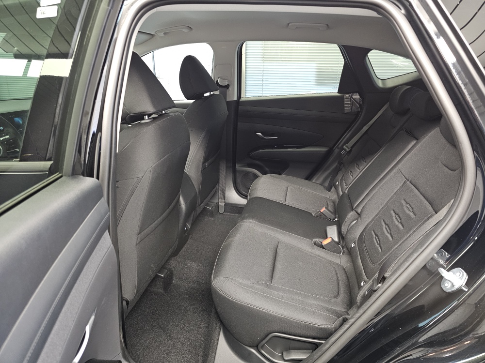 Hyundai Tucson  bei Hoffmann Automobile in Wolfsburg kaufen und sofort mitnehmen - Bild 4