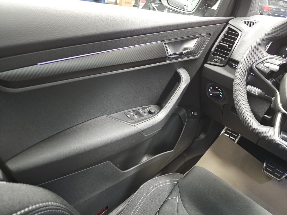 Skoda Karoq  bei Hoffmann Automobile in Wolfsburg kaufen und sofort mitnehmen - Bild 23