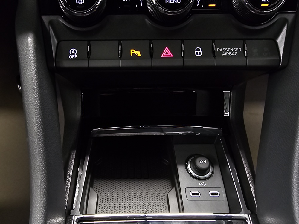 Skoda Karoq  bei Hoffmann Automobile in Wolfsburg kaufen und sofort mitnehmen - Bild 11