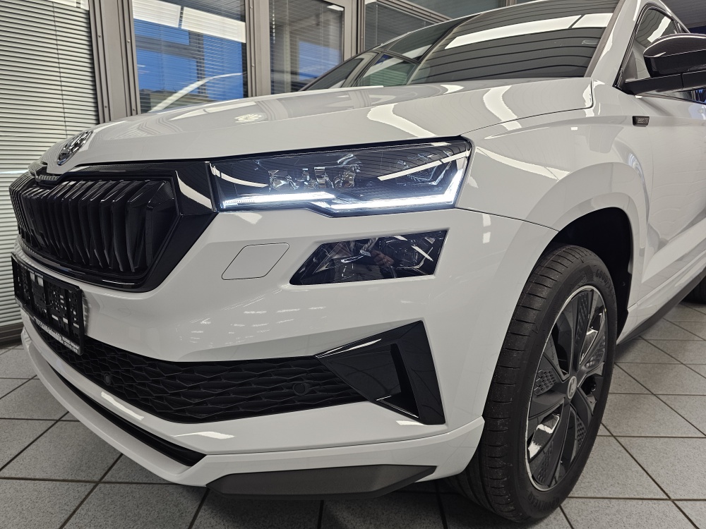Skoda Karoq  bei Hoffmann Automobile in Wolfsburg kaufen und sofort mitnehmen - Bild 32