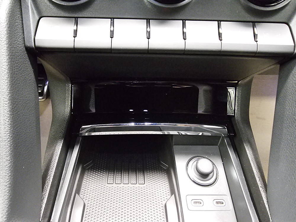 Skoda Karoq  bei Hoffmann Automobile in Wolfsburg kaufen und sofort mitnehmen - Bild 11