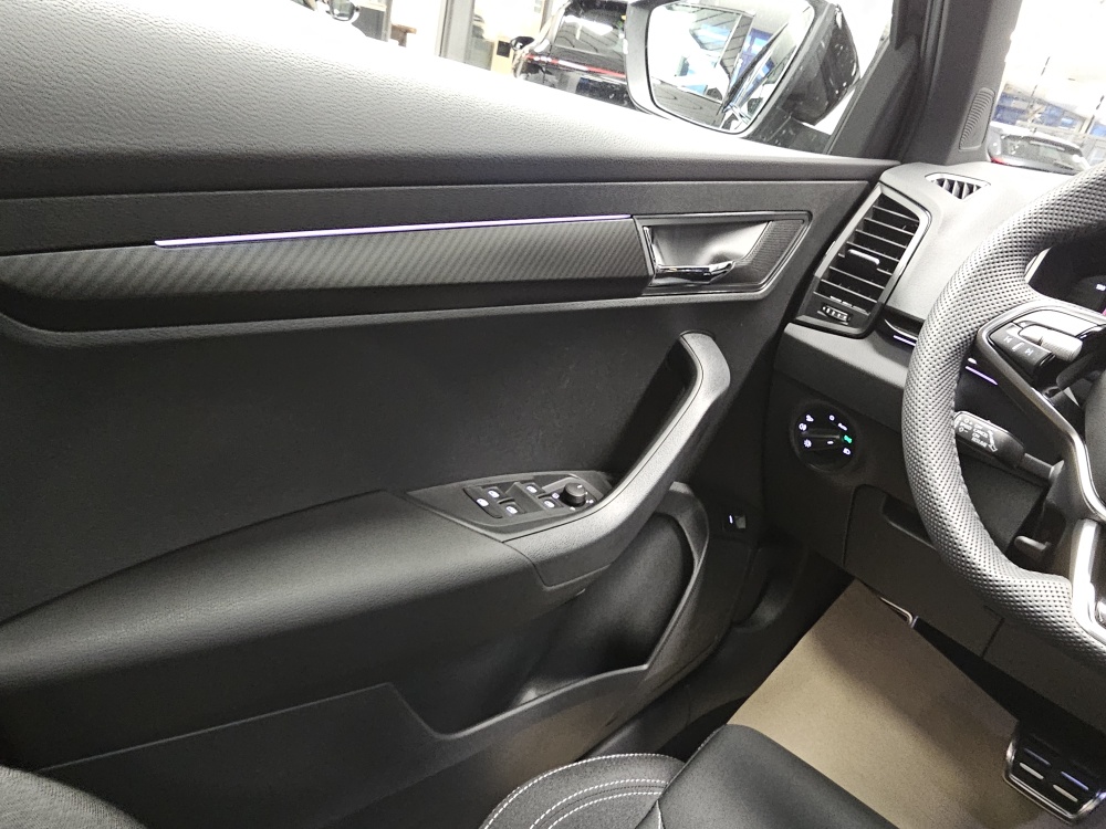 Skoda Karoq  bei Hoffmann Automobile in Wolfsburg kaufen und sofort mitnehmen - Bild 25