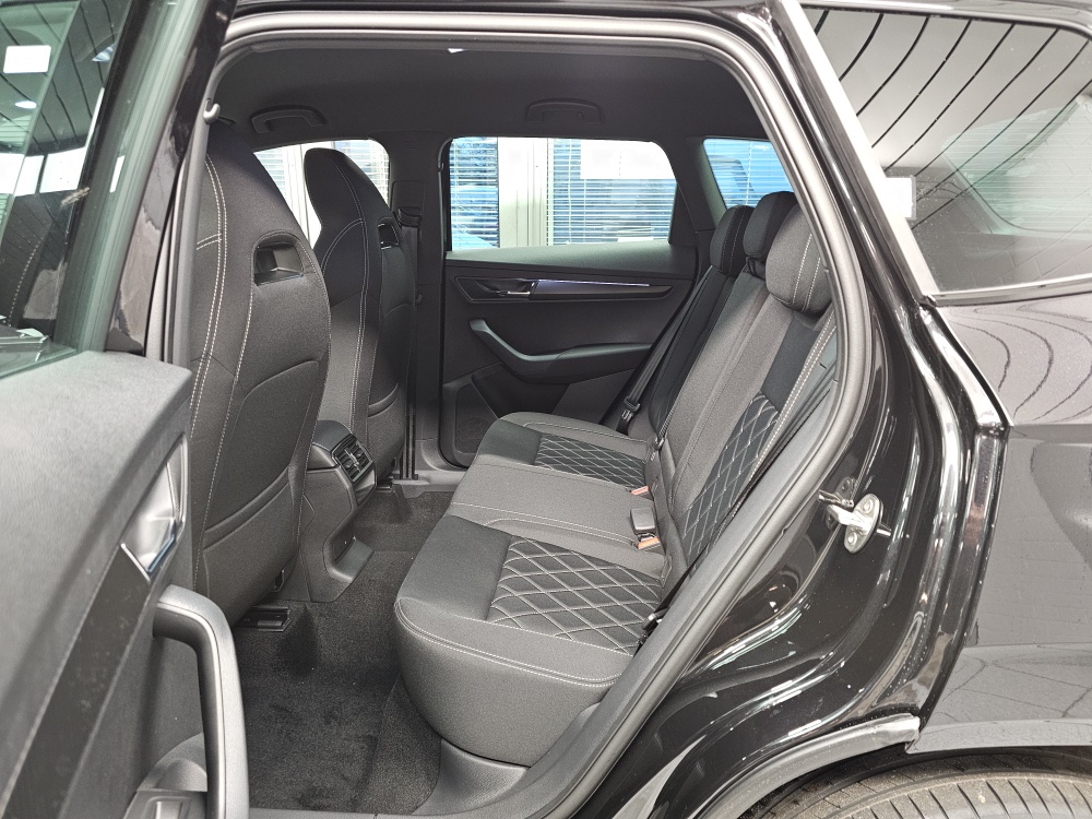 Skoda Karoq  bei Hoffmann Automobile in Wolfsburg kaufen und sofort mitnehmen - Bild 7