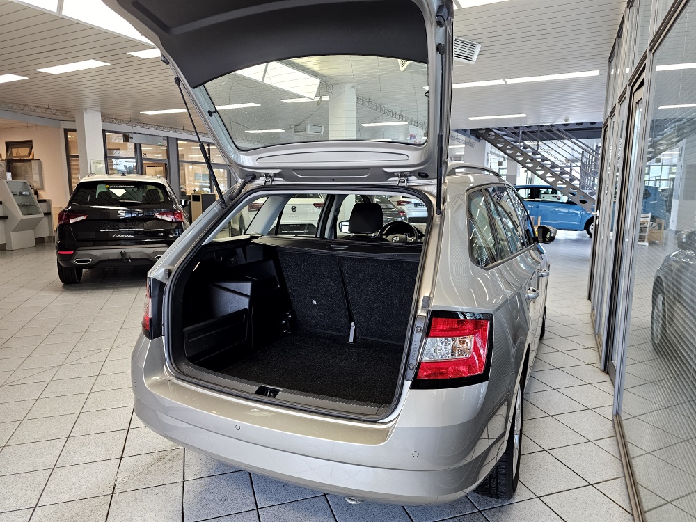 Skoda Fabia Combi  bei Hoffmann Automobile in Wolfsburg kaufen und sofort mitnehmen - Bild 2
