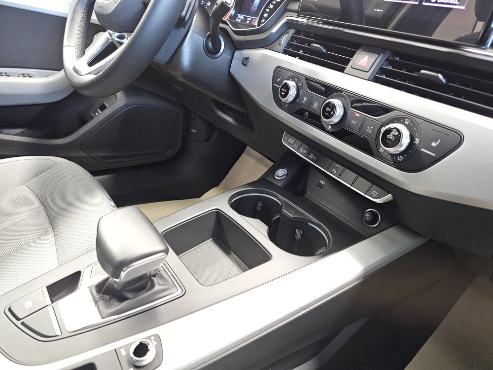 Audi A4 Avant  bei Hoffmann Automobile in Wolfsburg kaufen und sofort mitnehmen - Bild 7