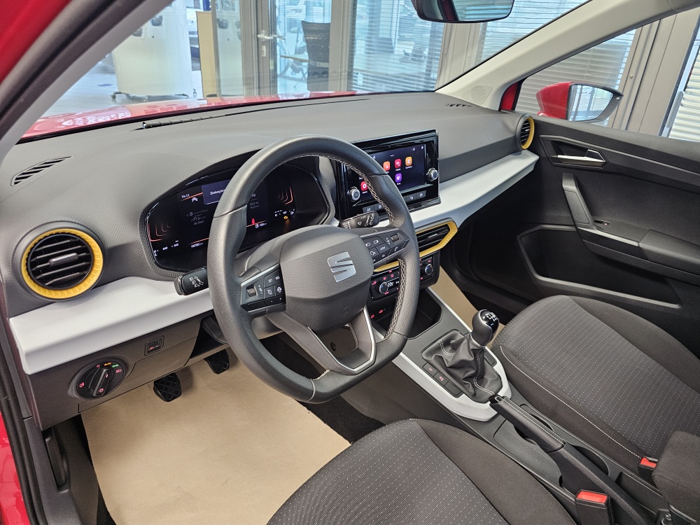 Seat Arona  bei Hoffmann Automobile in Wolfsburg kaufen und sofort mitnehmen - Bild 15