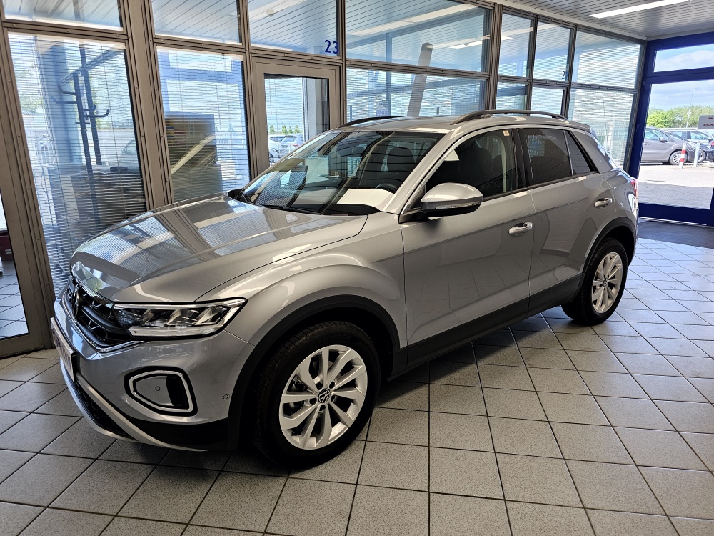 VW T-Roc Life für nur 24.350,- € bei Hoffmann Automobile in Wolfsburg kaufen und sofort mitnehmen