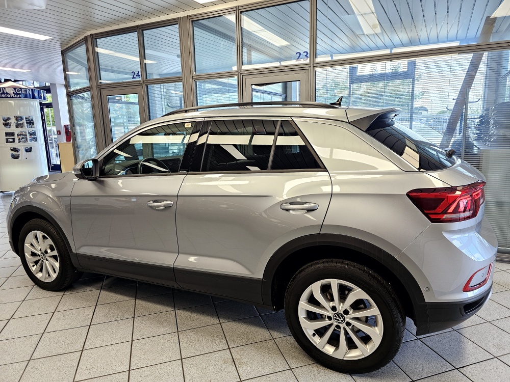 VW T-Roc  bei Hoffmann Automobile in Wolfsburg kaufen und sofort mitnehmen - Bild 19