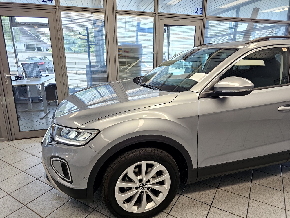 VW T-Roc  bei Hoffmann Automobile in Wolfsburg kaufen und sofort mitnehmen - Bild 20