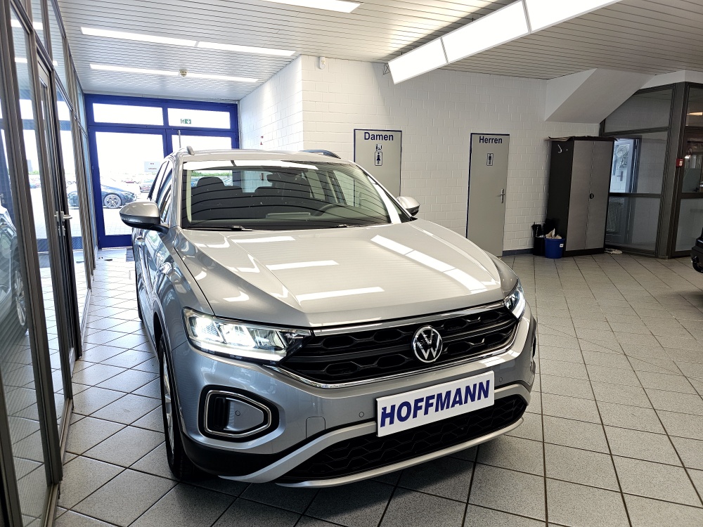 VW T-Roc  bei Hoffmann Automobile in Wolfsburg kaufen und sofort mitnehmen - Bild 22