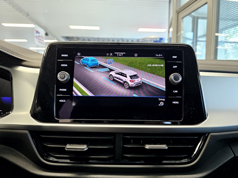 VW T-Roc  bei Hoffmann Automobile in Wolfsburg kaufen und sofort mitnehmen - Bild 8