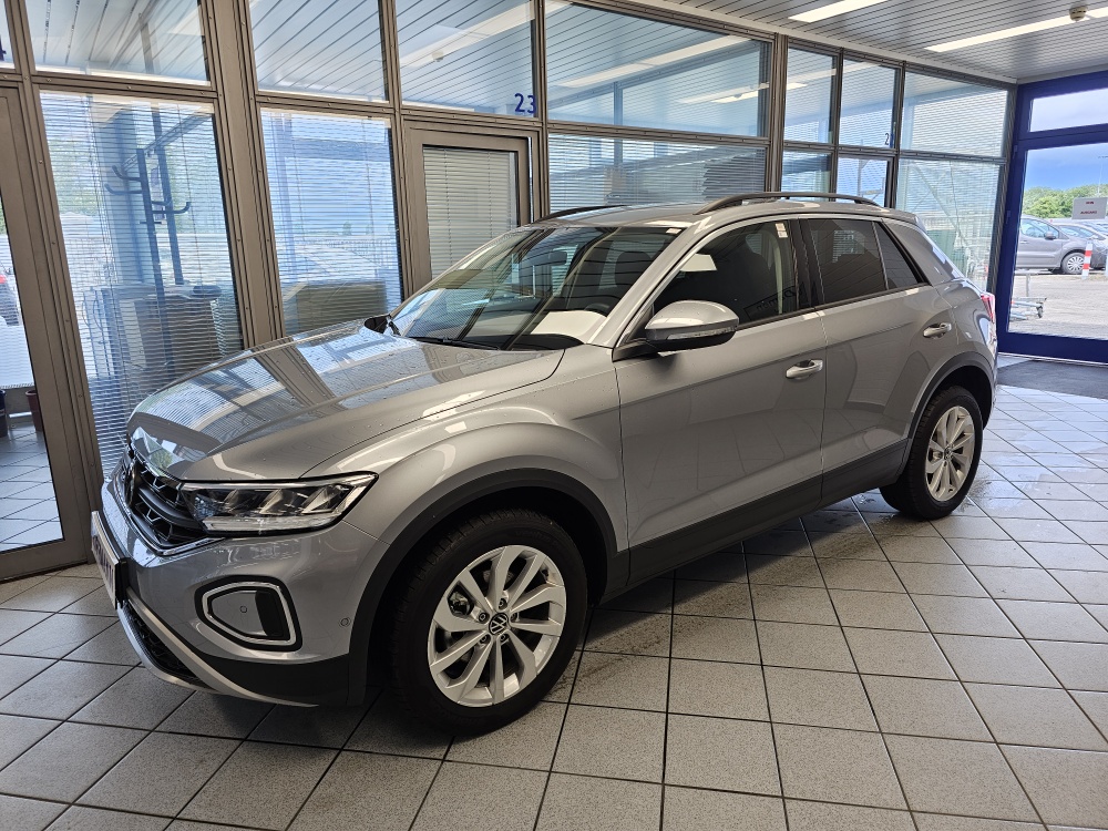 VW T-Roc Life für nur 23.700,- € bei Hoffmann Automobile in Wolfsburg kaufen und sofort mitnehmen
