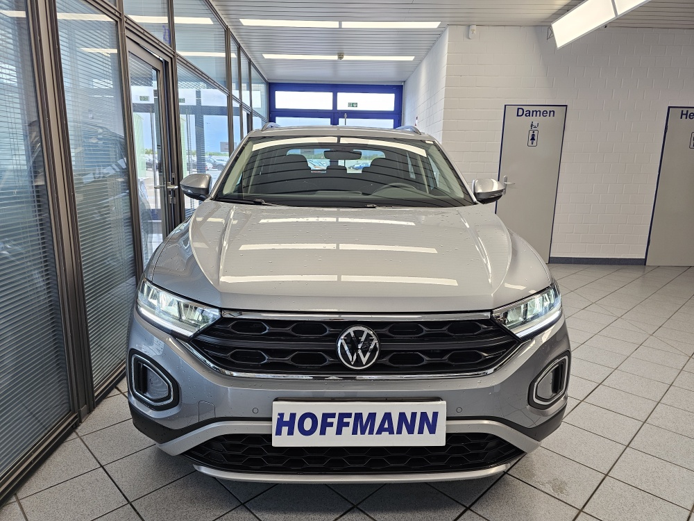 VW T-Roc  bei Hoffmann Automobile in Wolfsburg kaufen und sofort mitnehmen - Bild 22