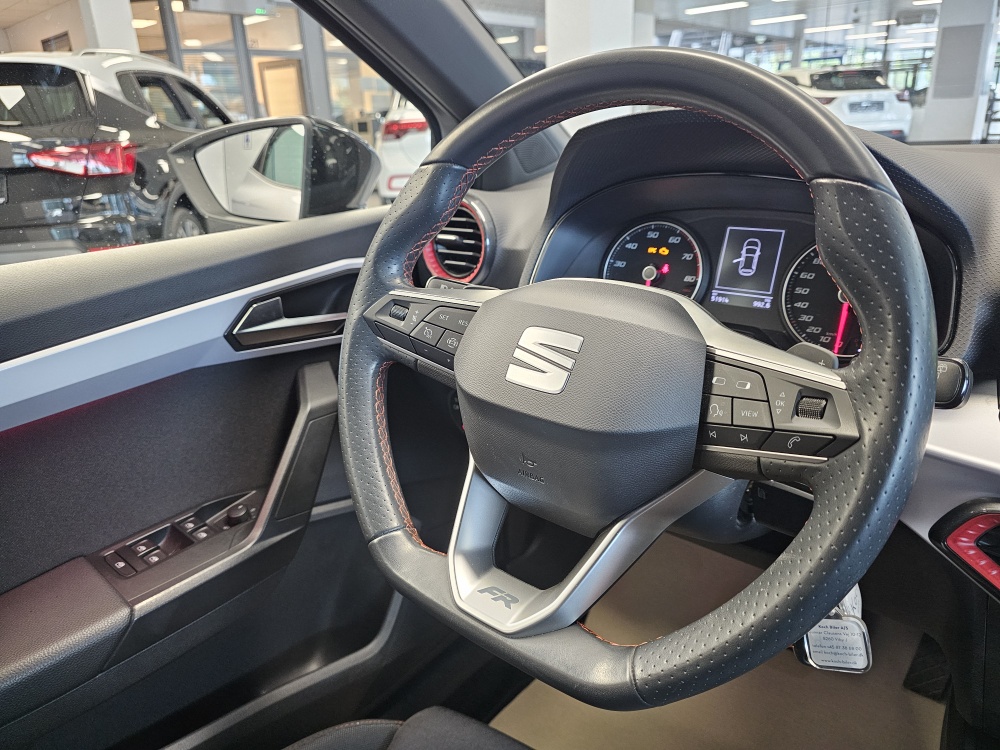 Seat Ibiza  bei Hoffmann Automobile in Wolfsburg kaufen und sofort mitnehmen - Bild 10