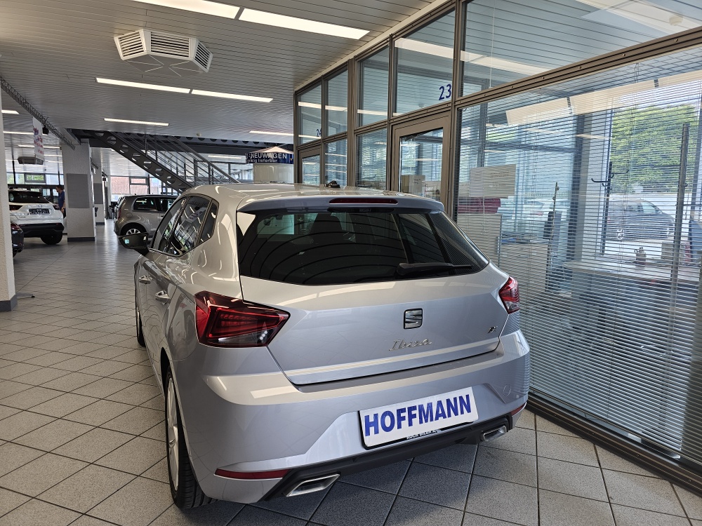 Seat Ibiza  bei Hoffmann Automobile in Wolfsburg kaufen und sofort mitnehmen - Bild 3