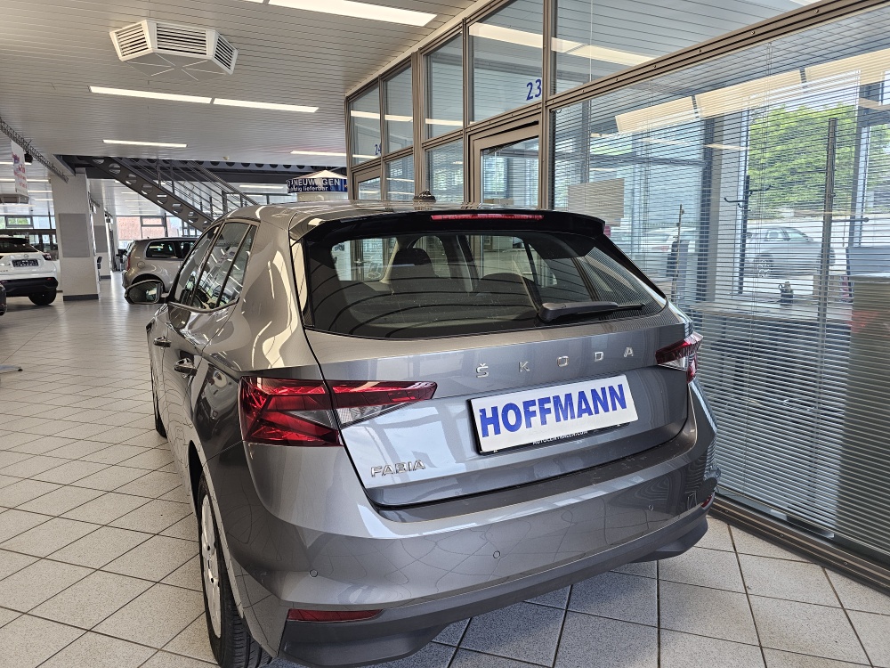 Skoda Fabia  bei Hoffmann Automobile in Wolfsburg kaufen und sofort mitnehmen - Bild 3