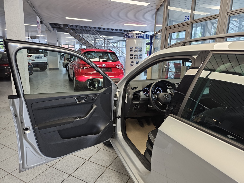 Skoda Fabia Combi  bei Hoffmann Automobile in Wolfsburg kaufen und sofort mitnehmen - Bild 16