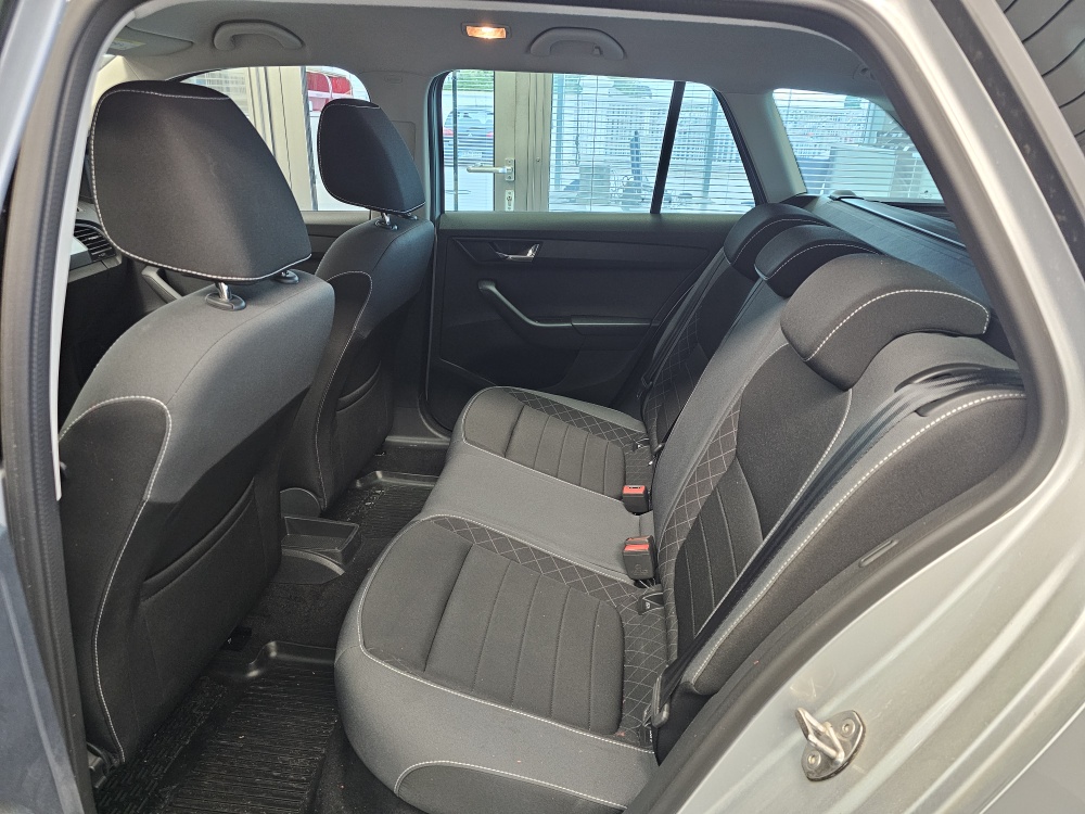 Skoda Fabia Combi  bei Hoffmann Automobile in Wolfsburg kaufen und sofort mitnehmen - Bild 4