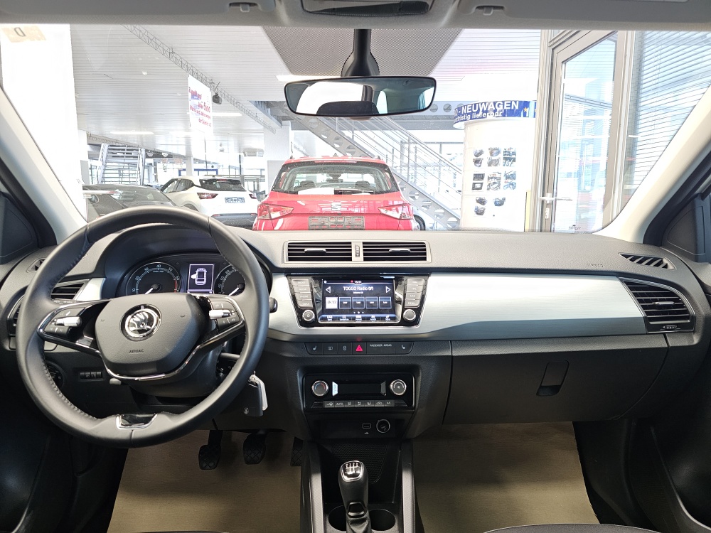Skoda Fabia Combi  bei Hoffmann Automobile in Wolfsburg kaufen und sofort mitnehmen - Bild 5