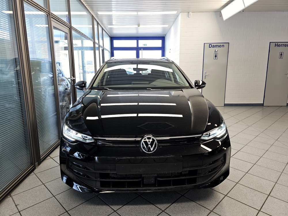 VW Golf Variant  bei Hoffmann Automobile in Wolfsburg kaufen und sofort mitnehmen - Bild 23