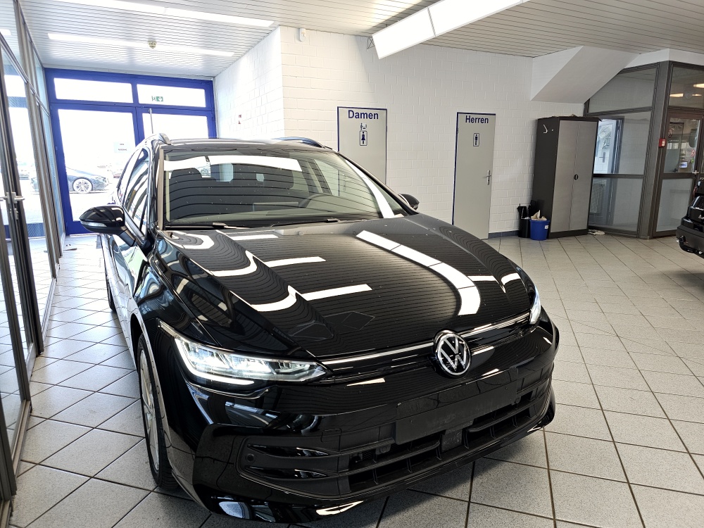 VW Golf Variant  bei Hoffmann Automobile in Wolfsburg kaufen und sofort mitnehmen - Bild 24