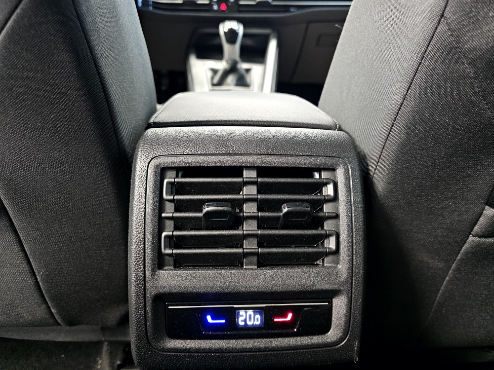 VW Golf Variant  bei Hoffmann Automobile in Wolfsburg kaufen und sofort mitnehmen - Bild 7