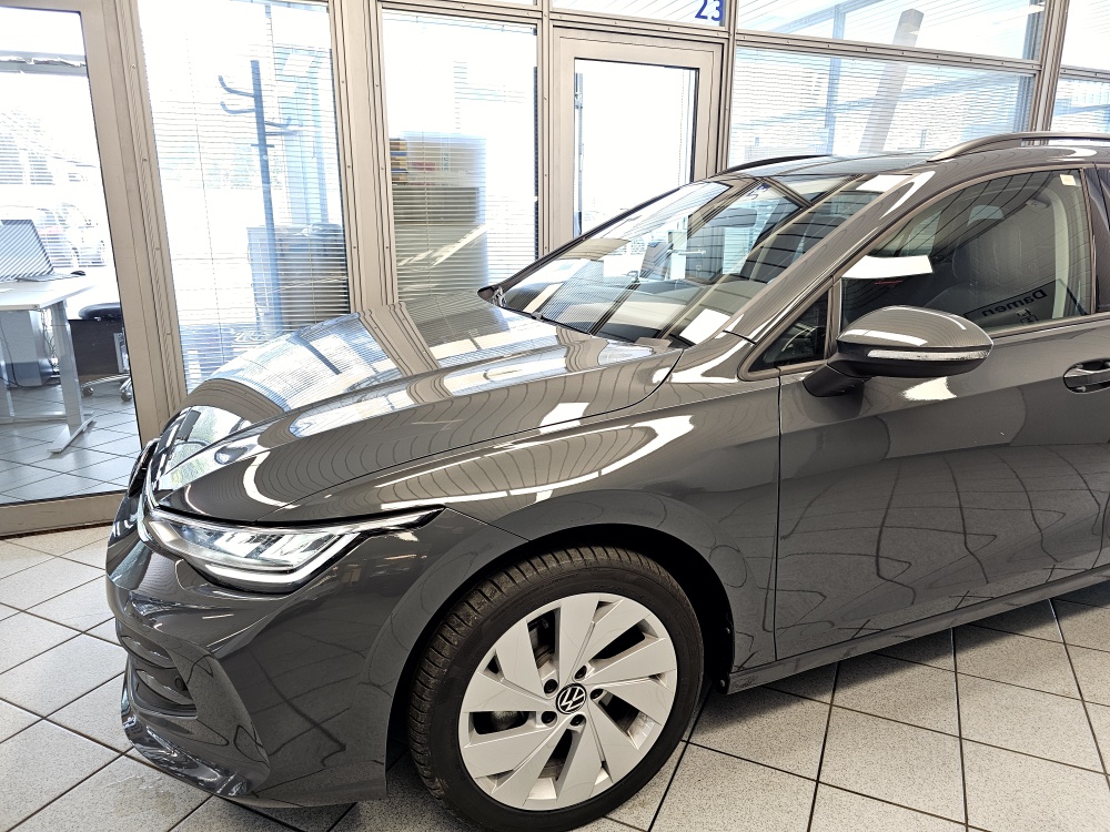 VW Golf Variant  bei Hoffmann Automobile in Wolfsburg kaufen und sofort mitnehmen - Bild 22