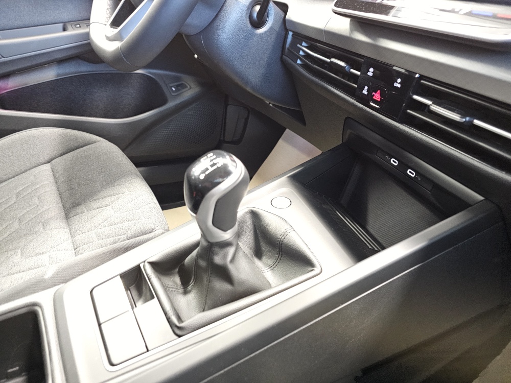 VW Golf Variant  bei Hoffmann Automobile in Wolfsburg kaufen und sofort mitnehmen - Bild 8