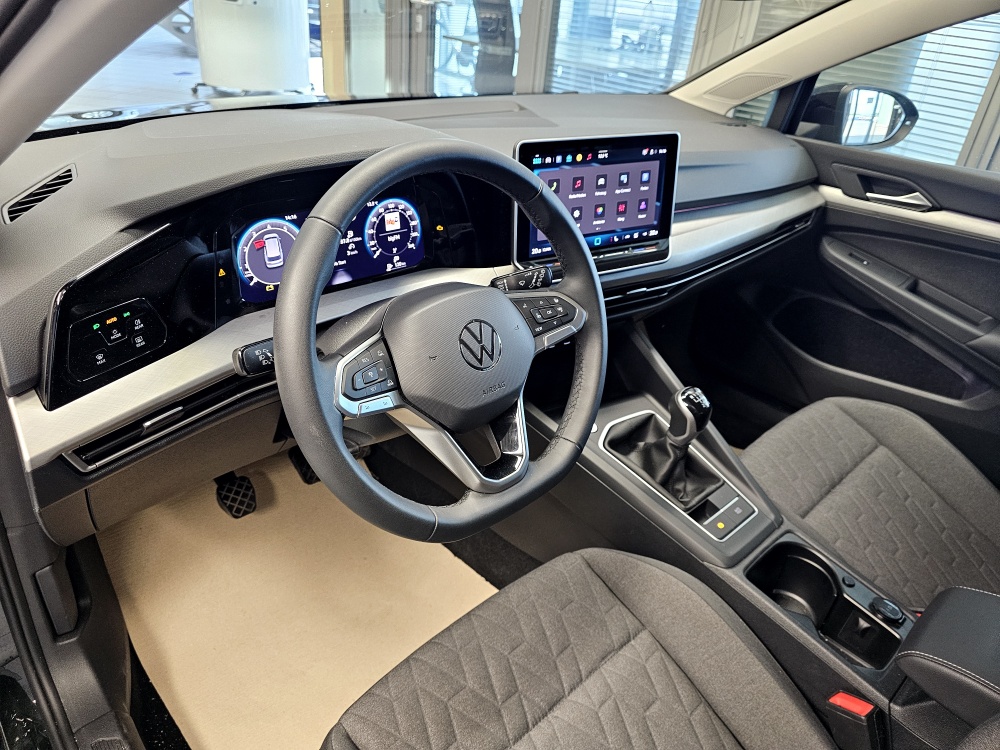 VW Golf Variant  bei Hoffmann Automobile in Wolfsburg kaufen und sofort mitnehmen - Bild 18