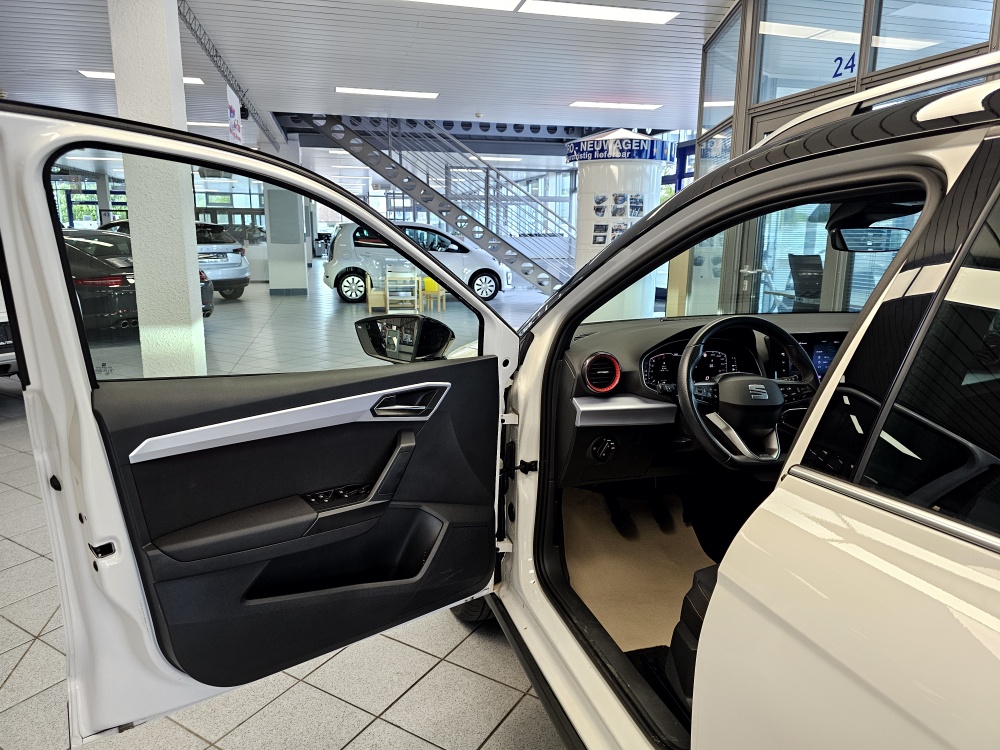 Seat Arona  bei Hoffmann Automobile in Wolfsburg kaufen und sofort mitnehmen - Bild 20