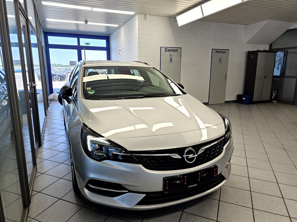 Opel Astra Sports Tourer  bei Hoffmann Automobile in Wolfsburg kaufen und sofort mitnehmen - Bild 18