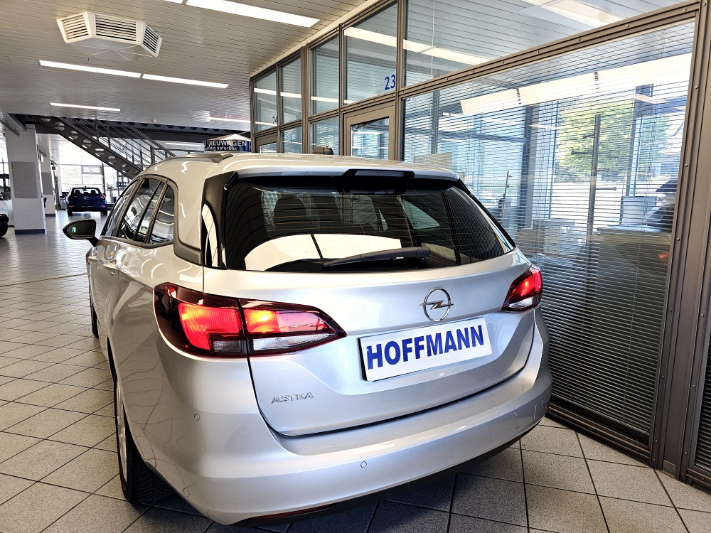 Opel Astra Sports Tourer  bei Hoffmann Automobile in Wolfsburg kaufen und sofort mitnehmen - Bild 4