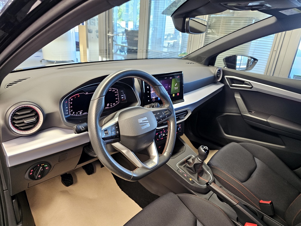 Seat Ibiza  bei Hoffmann Automobile in Wolfsburg kaufen und sofort mitnehmen - Bild 15